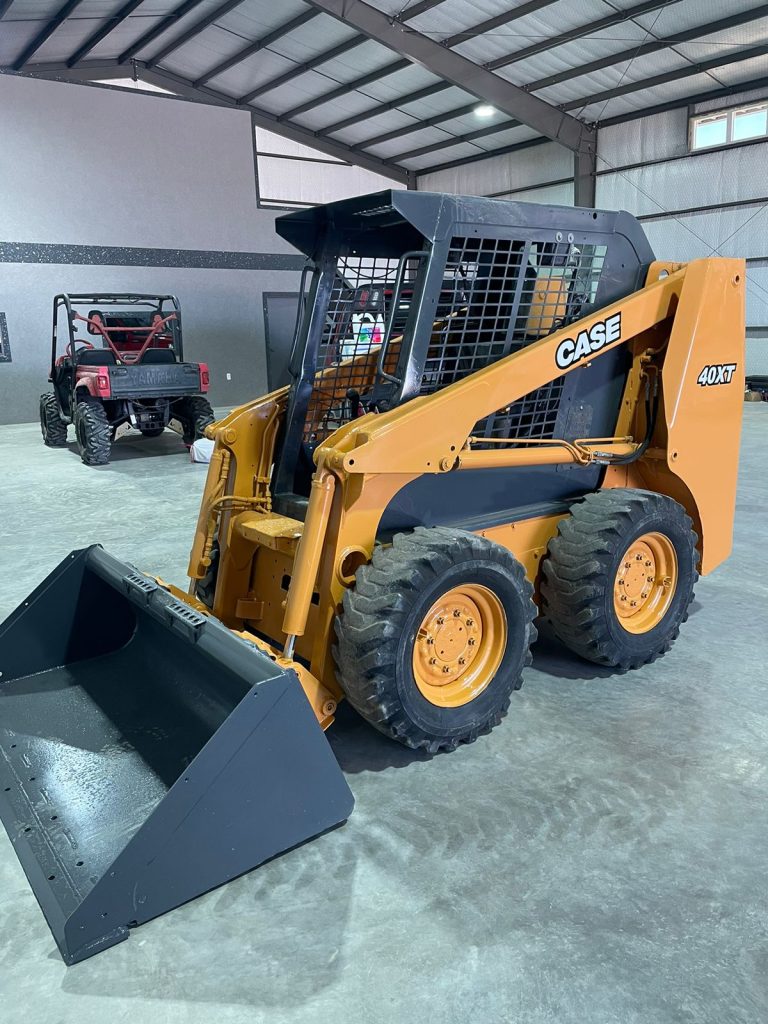 Case 40XT