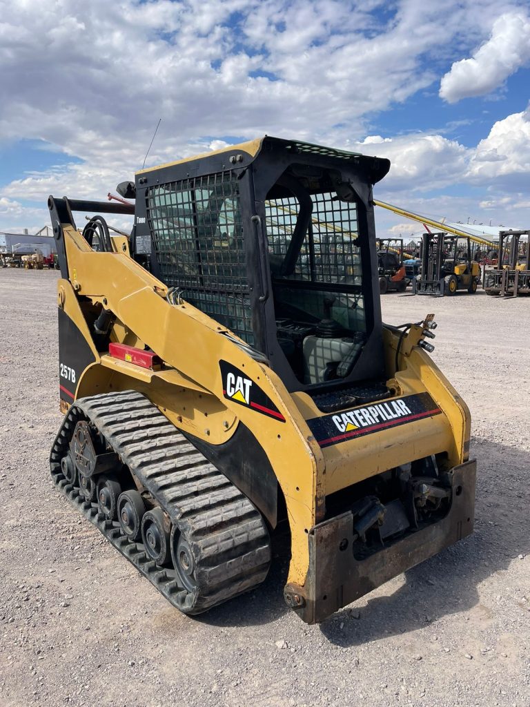 Cat 257B